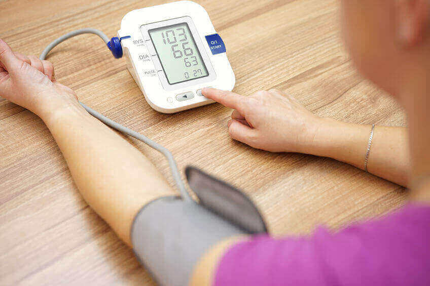 מוניטור של לחץ דם: מה משפיע על לחץ הדם שלנו