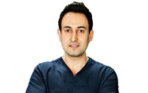ד"ר דניאל דוידוב