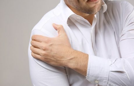 קרע בגידי הכתף: אבחנה, טיפול ומהלך ההחלמה