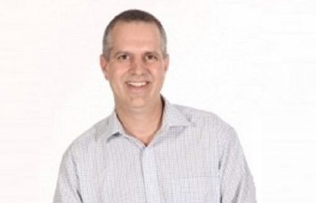 פרופ’ ארנון כהן: מומחה ברפואת עור ומין