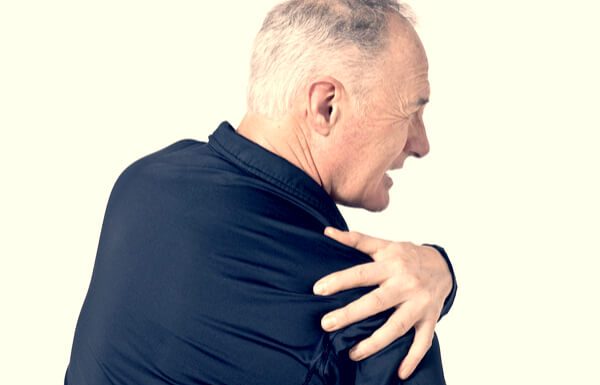 תיקון קרע בשרוול המסובב: הסוגים והטיפולים